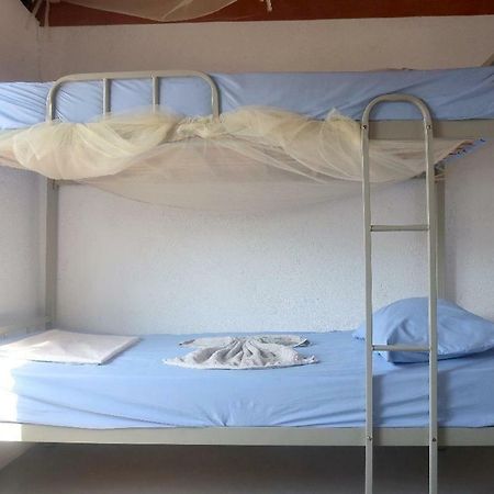 Atauro Dive Resort Backpackers Hostel Beloi Esterno foto